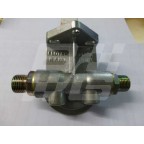Image for Oil filter mount remote V8