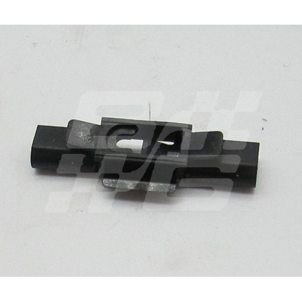 Image for Windscreen finisher clip R75 ZT