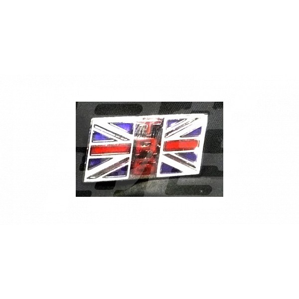 Image for PIN BADGE TR6/UNION JACK
